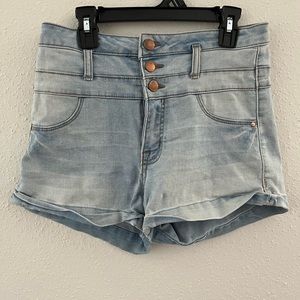 High waisted Refuge denim shorts. Size 6. Lightly worn. No stains
